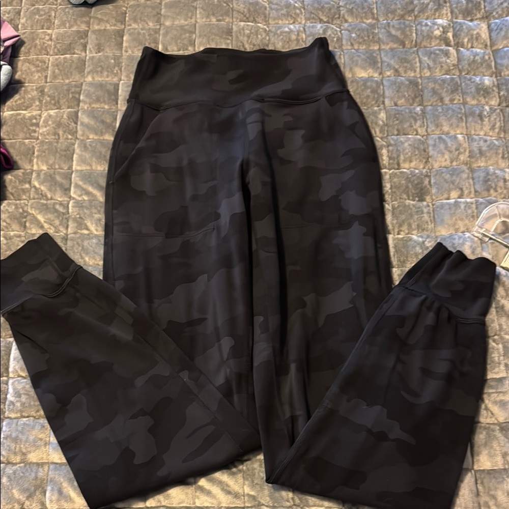 lululemon athletica Black Camouflage Leggings
